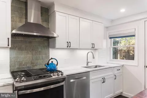 Kitchen - 104 Charles St, Annapolis, MD 21401 photo 5 of 5