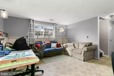 Living - 7729 Mellow Ct, Hanover, MD 21076 photo 4 of 4