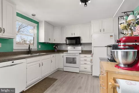 Kitchen - 7729 Mellow Ct, Hanover, MD 21076 photo 1 of 4