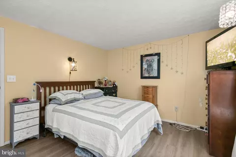 Bedroom - 7729 Mellow Ct, Hanover, MD 21076 photo 5 of 10
