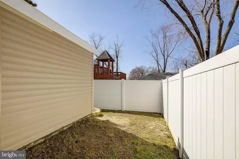 Exterior - 1606 Arundel Rd, Edgewater, MD 21037 photo 8 of 13