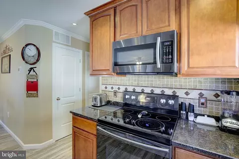 Kitchen - 1606 Arundel Rd, Edgewater, MD 21037 photo 5 of 5