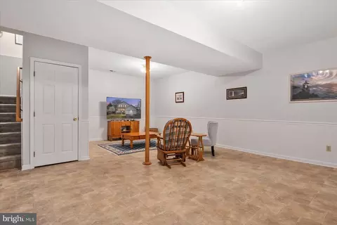 Dining - 1213 Hampton Rd, Annapolis, MD 21409 photo 3 of 4