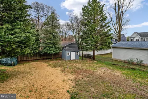 Exterior - 1213 Hampton Rd, Annapolis, MD 21409 photo 12 of 20