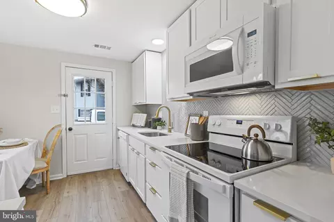 Kitchen - 1590 Native Dancer Ct, Annapolis, MD 21409 photo 1 of 4