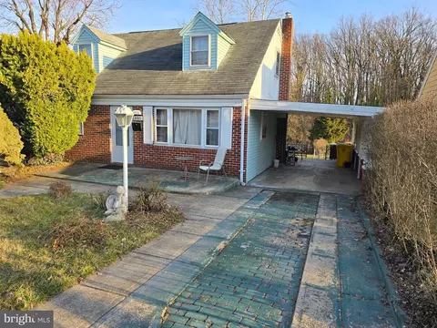 405 Fairfax Ave, Brooklyn, MD 21225