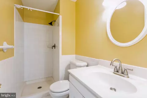 Bath - 506 Andrew Hill Rd, Arnold, MD 21012 photo 1 of 3
