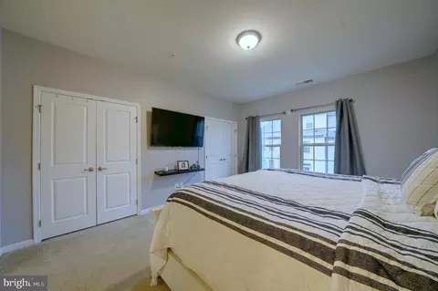 Bedroom - 7204 Winding Hills Dr, Hanover, MD 21076 photo 5 of 13