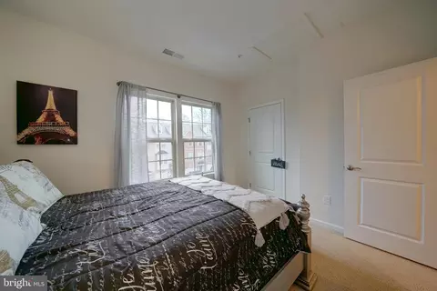 Bedroom - 7204 Winding Hills Dr, Hanover, MD 21076 photo 6 of 13