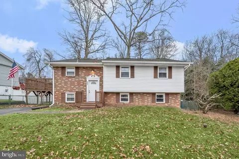 340 Regina Ct, Millersville, MD 21108