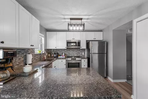 Kitchen - 3408 Old Crown Dr, Pasadena, MD 21122 photo 4 of 8