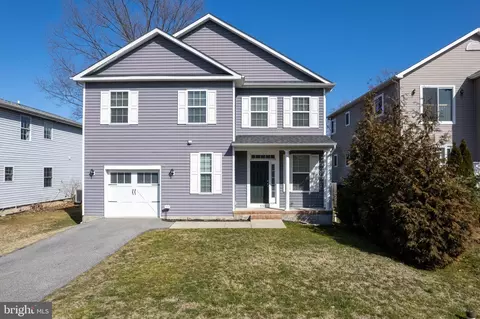 5523 Harford St, Churchton, MD 20733