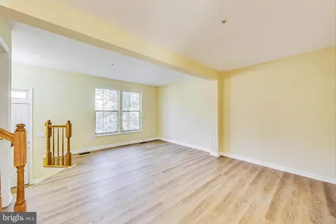 Living - 8615 Jacks Reef Rd, Laurel, MD 20724 photo 1 of 3