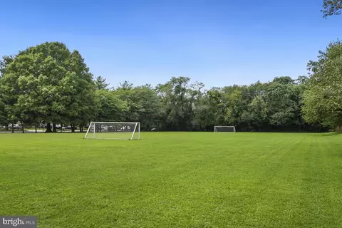 Exterior - 217 Arundel Rd, Pasadena, MD 21122 photo 7 of 10