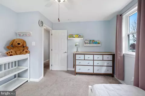 Bedroom - 217 Arundel Rd, Pasadena, MD 21122 photo 4 of 6