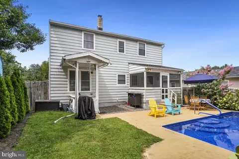 Exterior - 217 Arundel Rd, Pasadena, MD 21122 photo 6 of 10