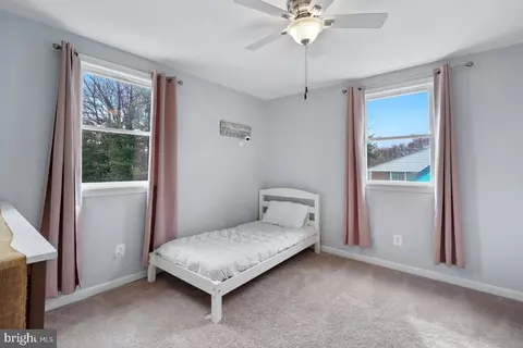Bedroom - 217 Arundel Rd, Pasadena, MD 21122 photo 3 of 6
