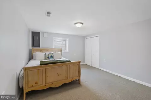Bedroom - 217 Arundel Rd, Pasadena, MD 21122 photo 5 of 6