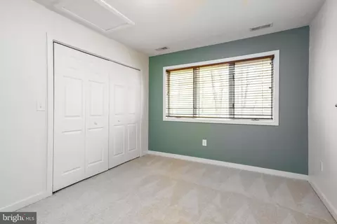 Bedroom - 208 Cinnamon Ln, Edgewater, MD 21037 photo 7 of 8