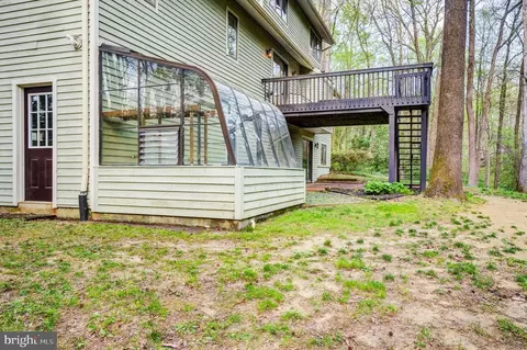 Exterior - 208 Cinnamon Ln, Edgewater, MD 21037 photo 6 of 10