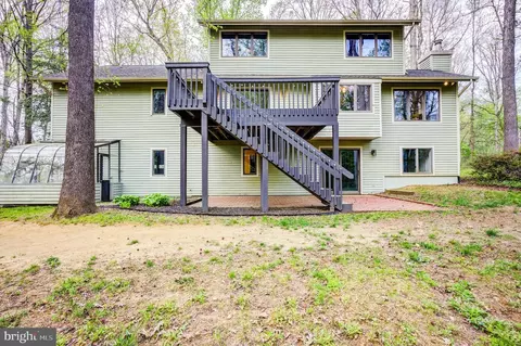 Exterior - 208 Cinnamon Ln, Edgewater, MD 21037 photo 7 of 10