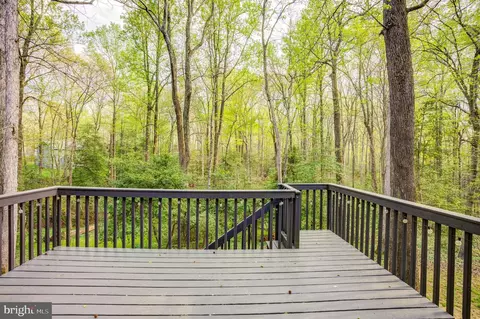 Exterior - 208 Cinnamon Ln, Edgewater, MD 21037 photo 3 of 10