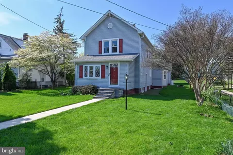 11 4th Ave SW, Glen Burnie, MD 21061
