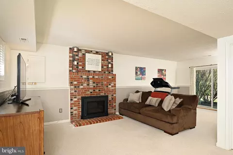Living - 204 Millchurch Rd, Arnold, MD 21012 photo 2 of 4