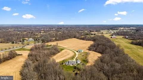 5689 Greenock Rd, Lothian, MD 20711