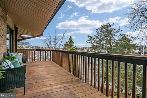 Exterior - 756 E Fairview Ave, Annapolis, MD 21403 photo 2 of 7