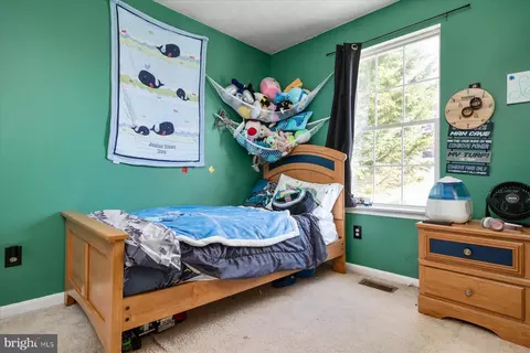 Bedroom - 968 11th St, Pasadena, MD 21122 photo 5 of 11
