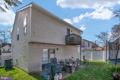 Exterior - 968 11th St, Pasadena, MD 21122 photo 8 of 8