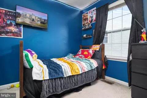 Bedroom - 968 11th St, Pasadena, MD 21122 photo 9 of 11