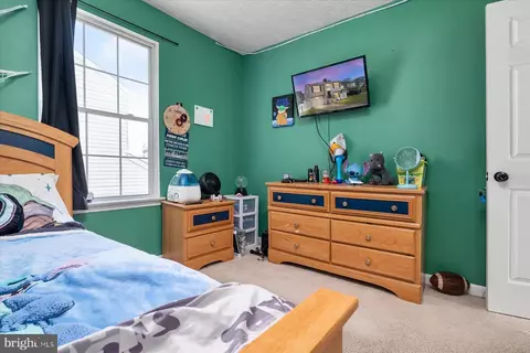 Bedroom - 968 11th St, Pasadena, MD 21122 photo 7 of 11