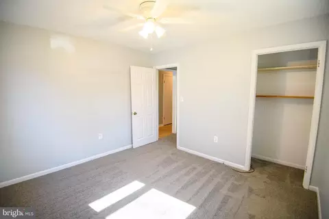 Bedroom - 1717 Forestville Rd, Edgewater, MD 21037 photo 2 of 3