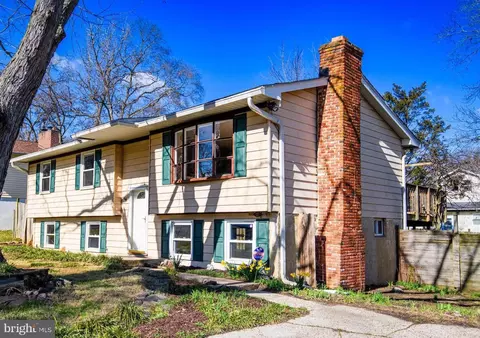 Exterior - 1717 Forestville Rd, Edgewater, MD 21037 photo 2 of 4
