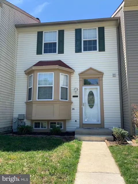 8218 Appalachian Dr, Pasadena, MD 21122