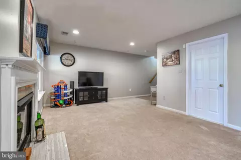 2637 Streamview Dr, Odenton, MD 21113 photo 40