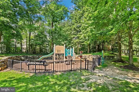 2637 Streamview Dr, Odenton, MD 21113 photo 59