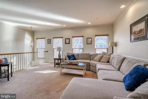 2637 Streamview Dr, Odenton, MD 21113 photo 6