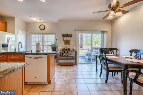 2637 Streamview Dr, Odenton, MD 21113 photo 11