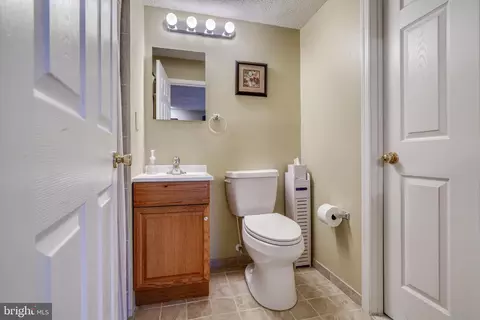 2637 Streamview Dr, Odenton, MD 21113 photo 41