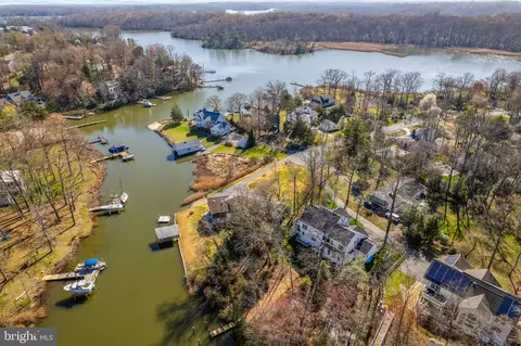 View/Area - 3941 W Shore Dr, Edgewater, MD 21037 photo 6 of 7