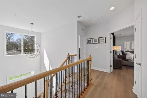 Entry Way - 3941 W Shore Dr, Edgewater, MD 21037 photo 2 of 2