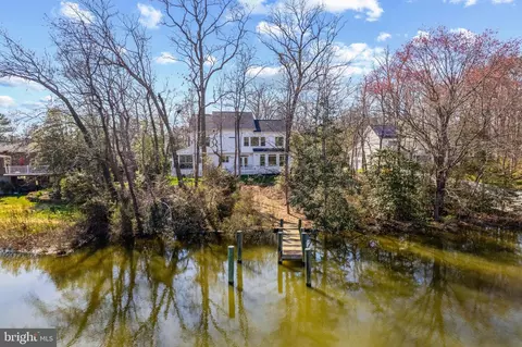 View/Area - 3941 W Shore Dr, Edgewater, MD 21037 photo 5 of 7