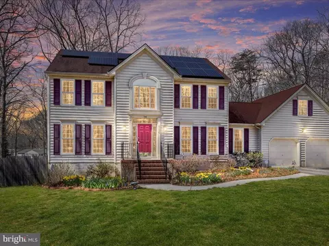 8396 Maryland Rd, Pasadena, MD 21122