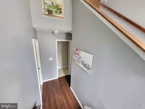 Entry Way - 708 Tyler Point Rd, Deale, MD 20751 photo 2 of 5