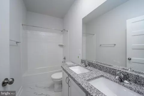Bath - 216 Drum Ave S, Pasadena, MD 21122 photo 5 of 5