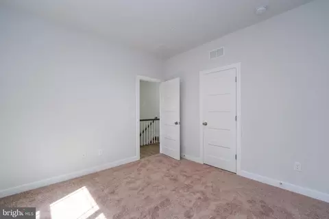 Bedroom - 216 Drum Ave S, Pasadena, MD 21122 photo 2 of 4