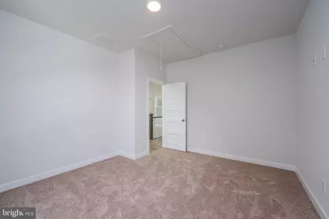 Bedroom - 216 Drum Ave S, Pasadena, MD 21122 photo 3 of 4